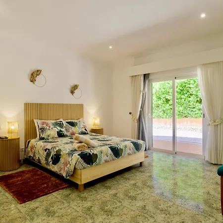 Δωμάτια σε οικογενειακή κατοικία Quinta Da Falfeira *