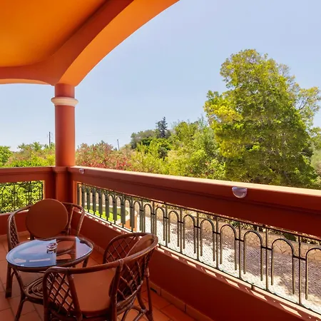 Δωμάτια σε οικογενειακή κατοικία Quinta Da Falfeira Λάγος